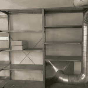 Lot étagère en L – 250x320x300 cm, structure métallique – occasion