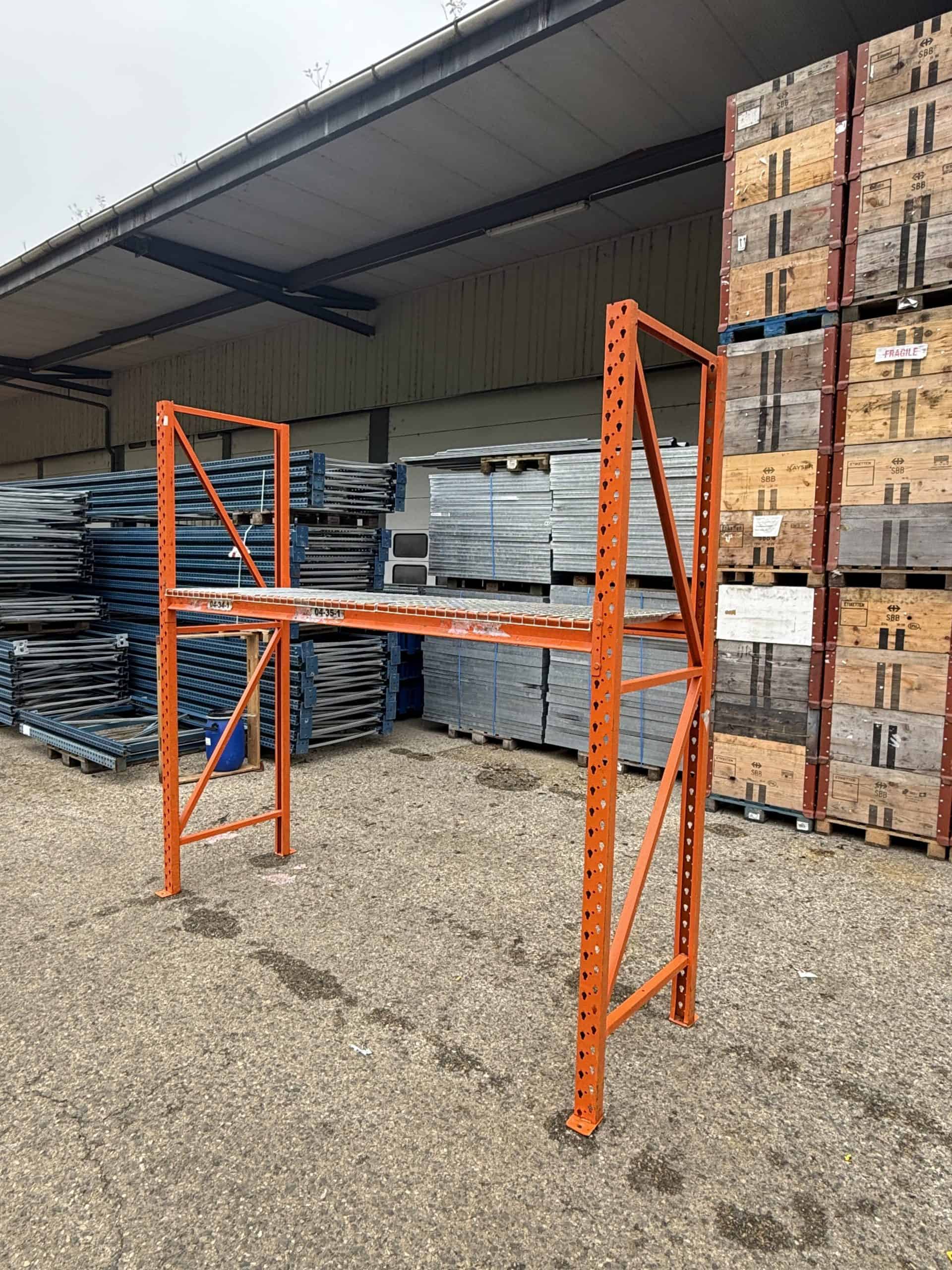 Lot N°20 Rack à palettes Stockpal décalé – 295 cm, 2 niveaux, 3 plateaux grillagés, 280 cm – Image 2