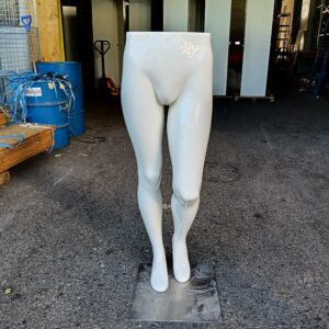 Jambe de mannequin