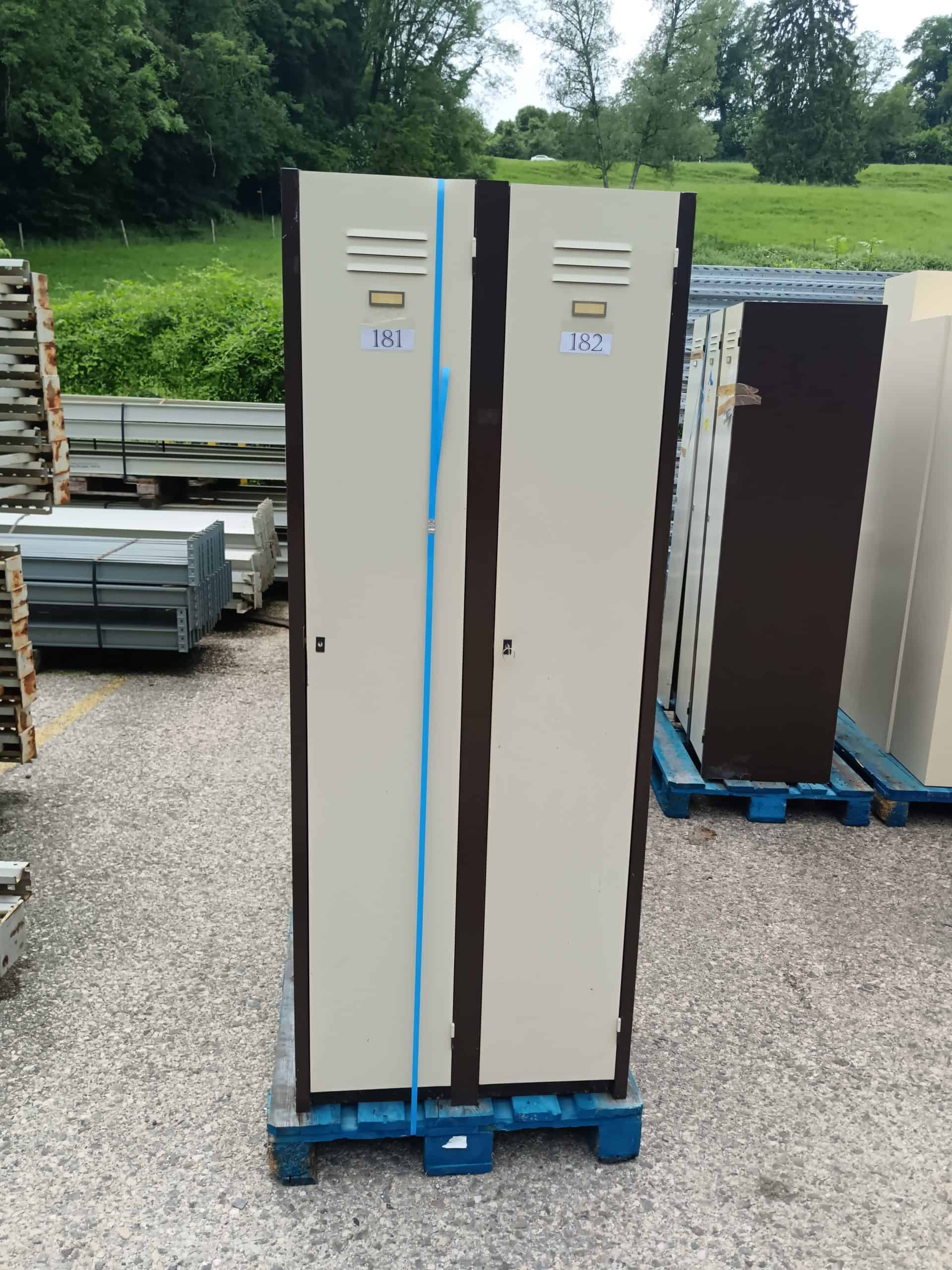 Casier vestiaire industrie blanc et marron 2 portes occasion scaled