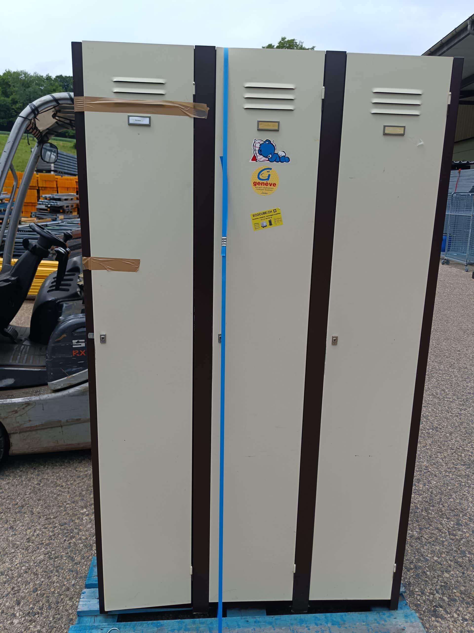 Casier vestiaire industrie blanc et marron 3 portes - occasion métallique