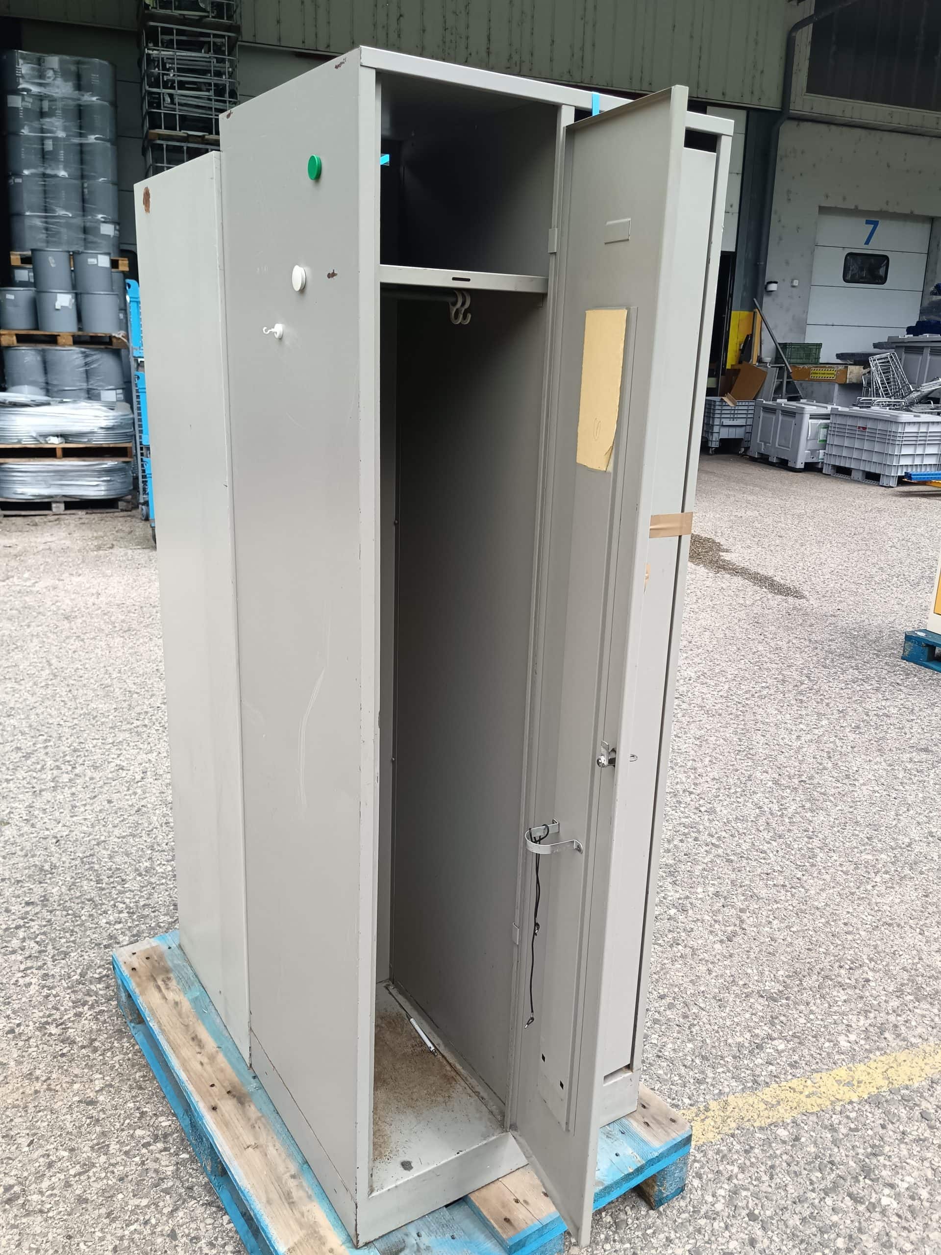Casier vestiaire industrie métallique gris 2 portes - occasion